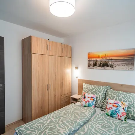 Napora Apartman *