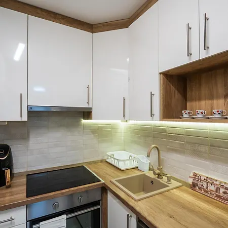 Napora Apartman *